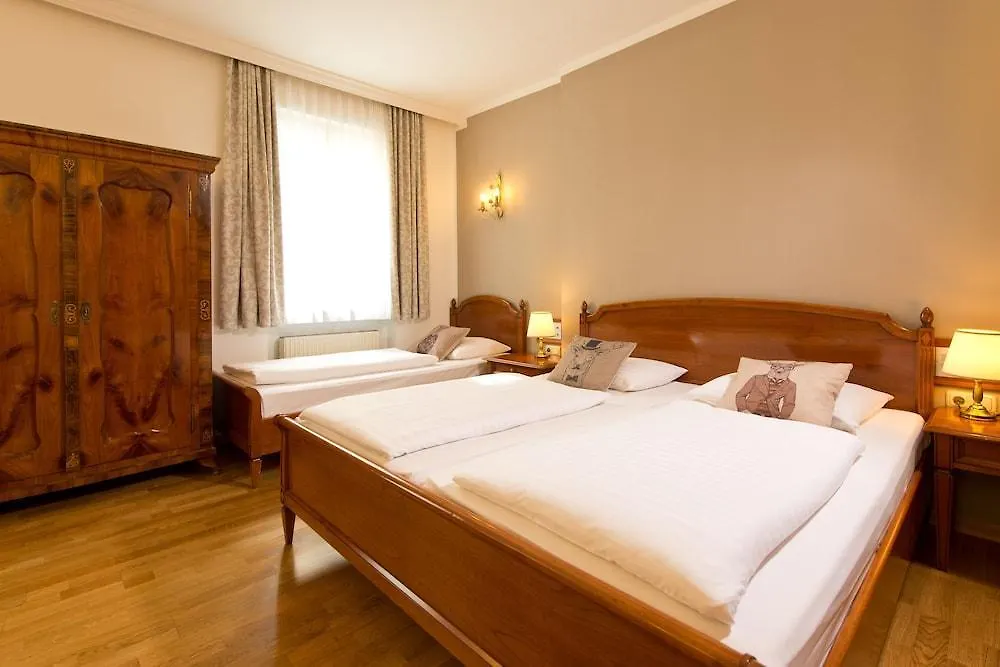 Hotel Zum Hirschen Salzburg 4*,  Österrike